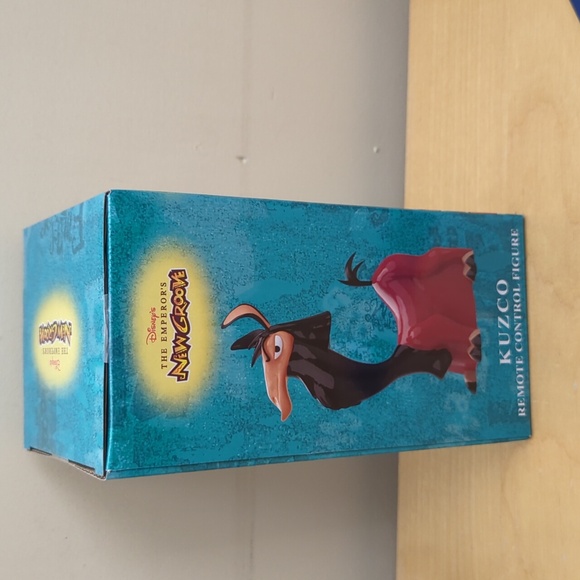 Disney The Emperor's New Groove Kuzco Remote Control Figure - New - Picture 13 of 16
